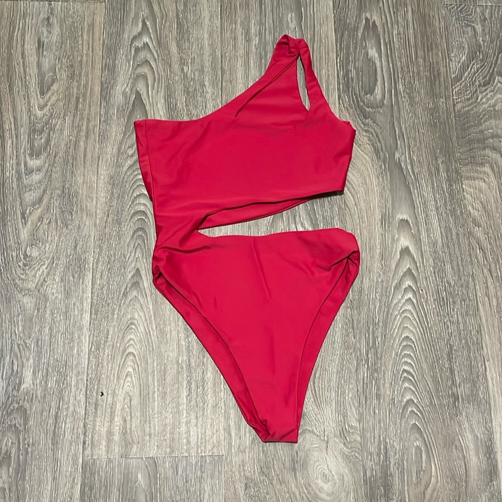 One-shoulder monoKini